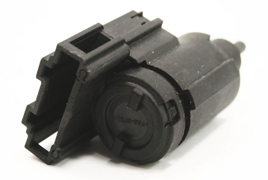 Brake Light Pedal Switch 9905 VW Jetta Golf GTI MK4 Beetle 1J0 945