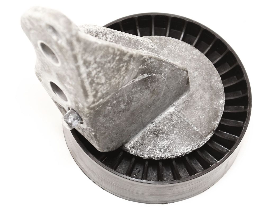 Lower Idler Pulley & Bracket 0510 VW Jetta Rabbit Golf MK5 2.5 07K