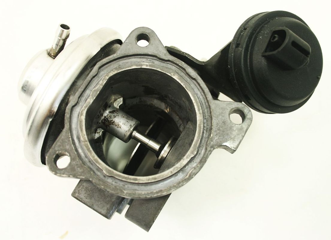 Genuine EGR Valve 0003 VW Jetta Golf MK4 Beetle 1.9 ALH TDI 038 131 501 E CarParts4Sale, Inc.