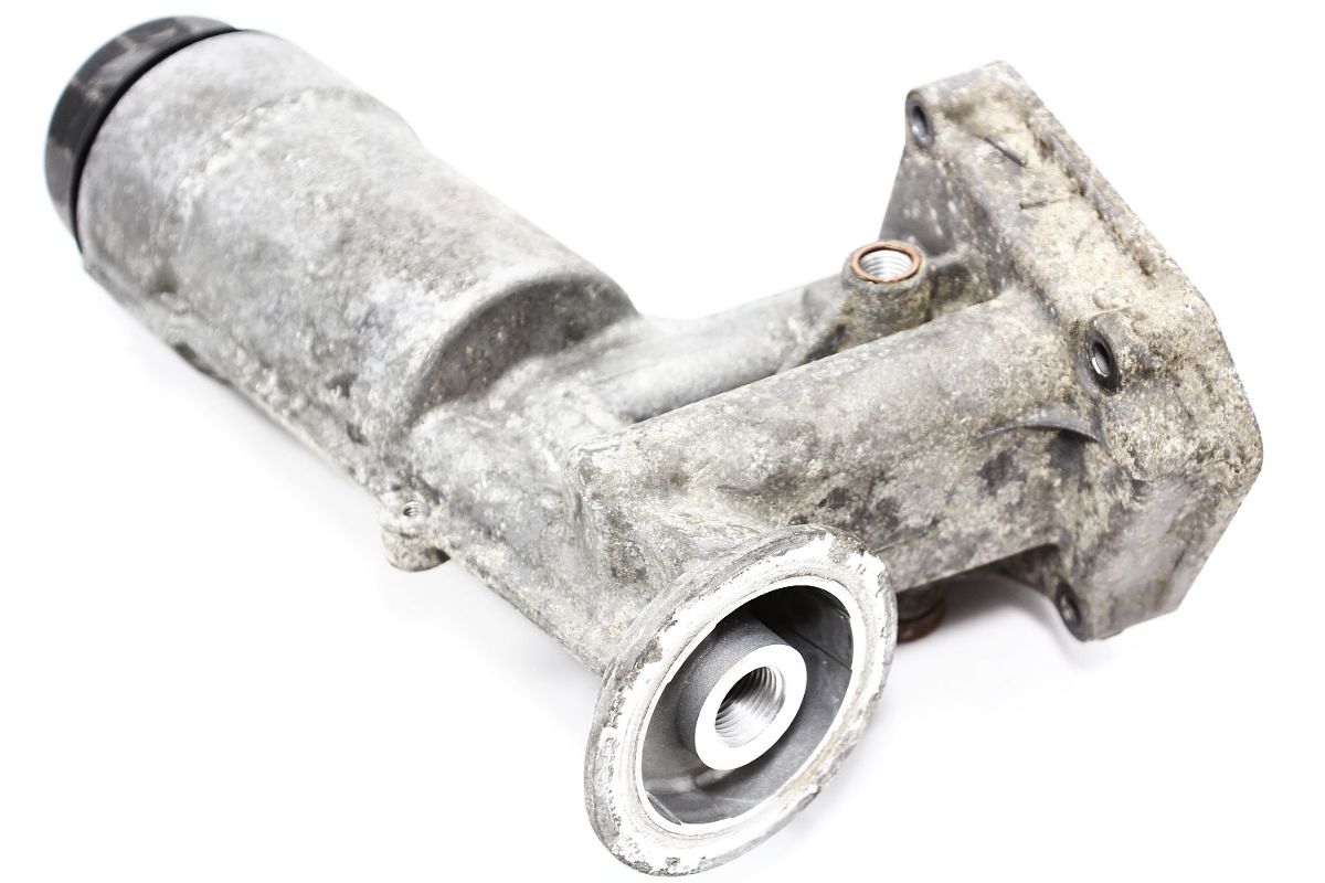 Oil Filter Housing Bracket VW Jetta Golf Beetle Mk4 Passat TDI 038 115