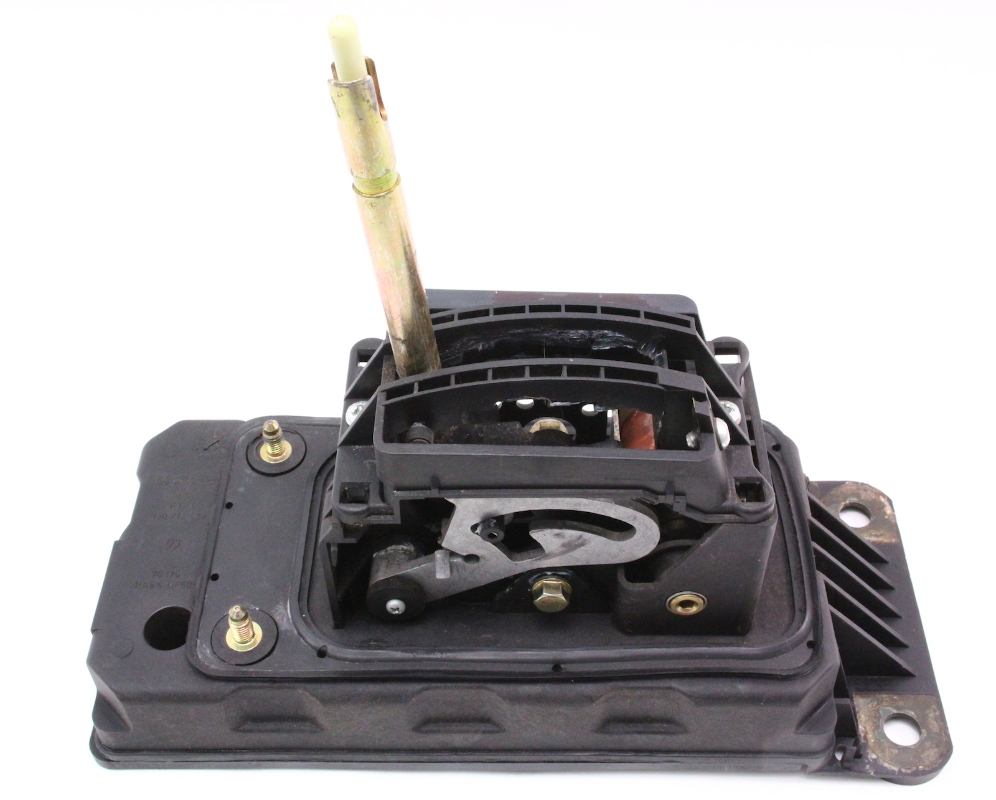 Transmission Shifter Box Gear Selector VW Jetta Golf Beetle Auto MK4