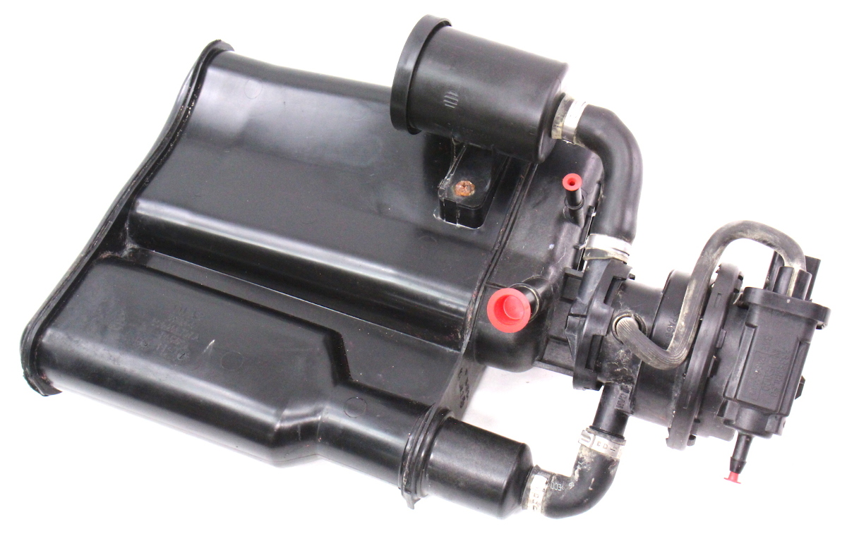 Charcoal Canister Emissions Leak Detection Pump 0610 VW Passat B6 3C0