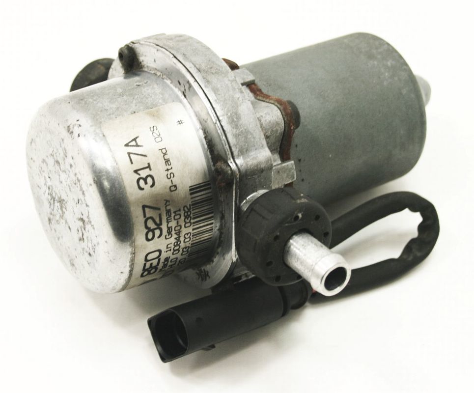 Brake Vacuum Pump Audi A6 S6 C5 Allroad VW Passat Touareg 8E0 927 317