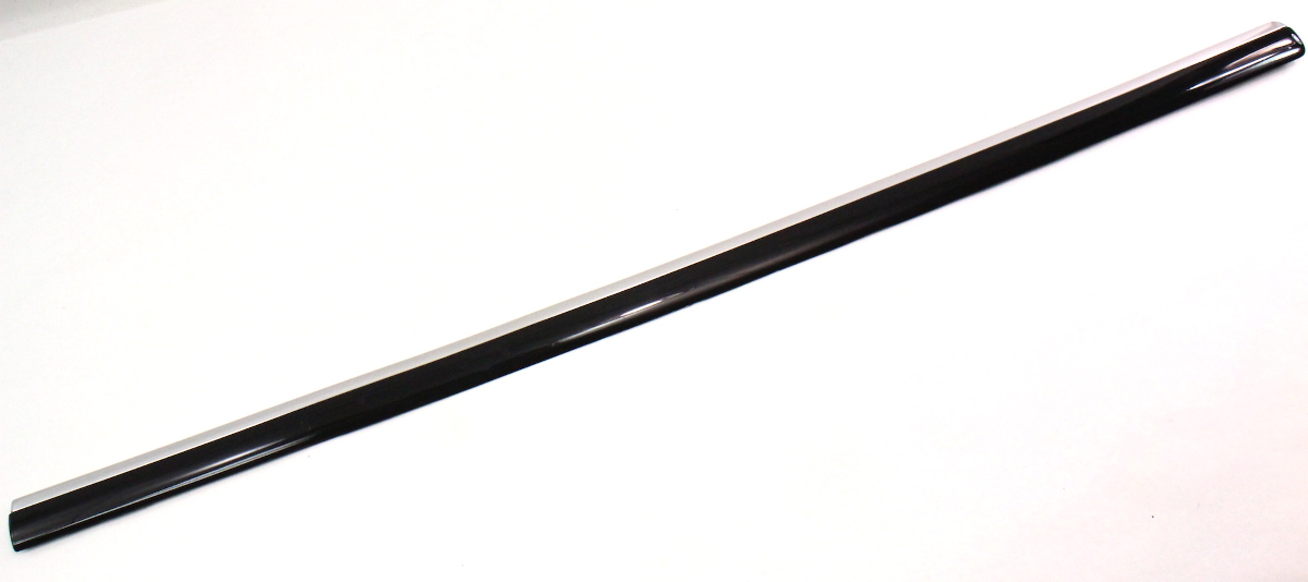 RH Front Door Molding Chrome Trim Rub Strip 0105 VW Passat B5.5 / 3B0