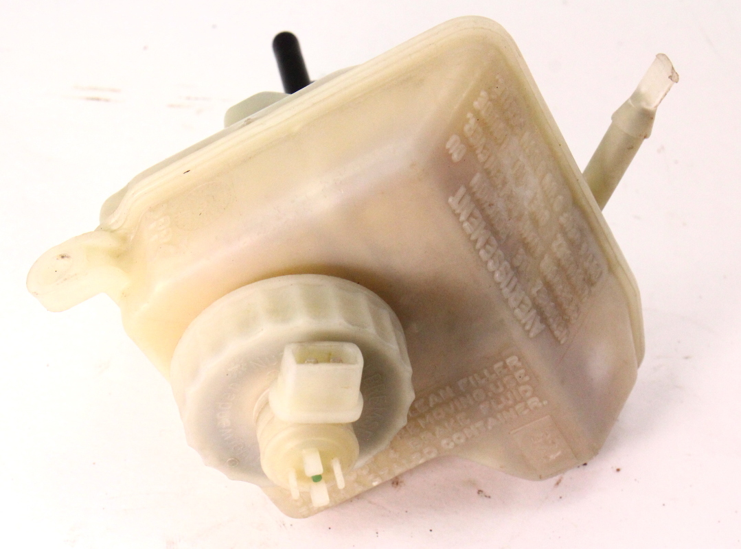 ABS Brake Master Cylinder Reservoir 9395 Jetta Golf GTI Cabrio MK3