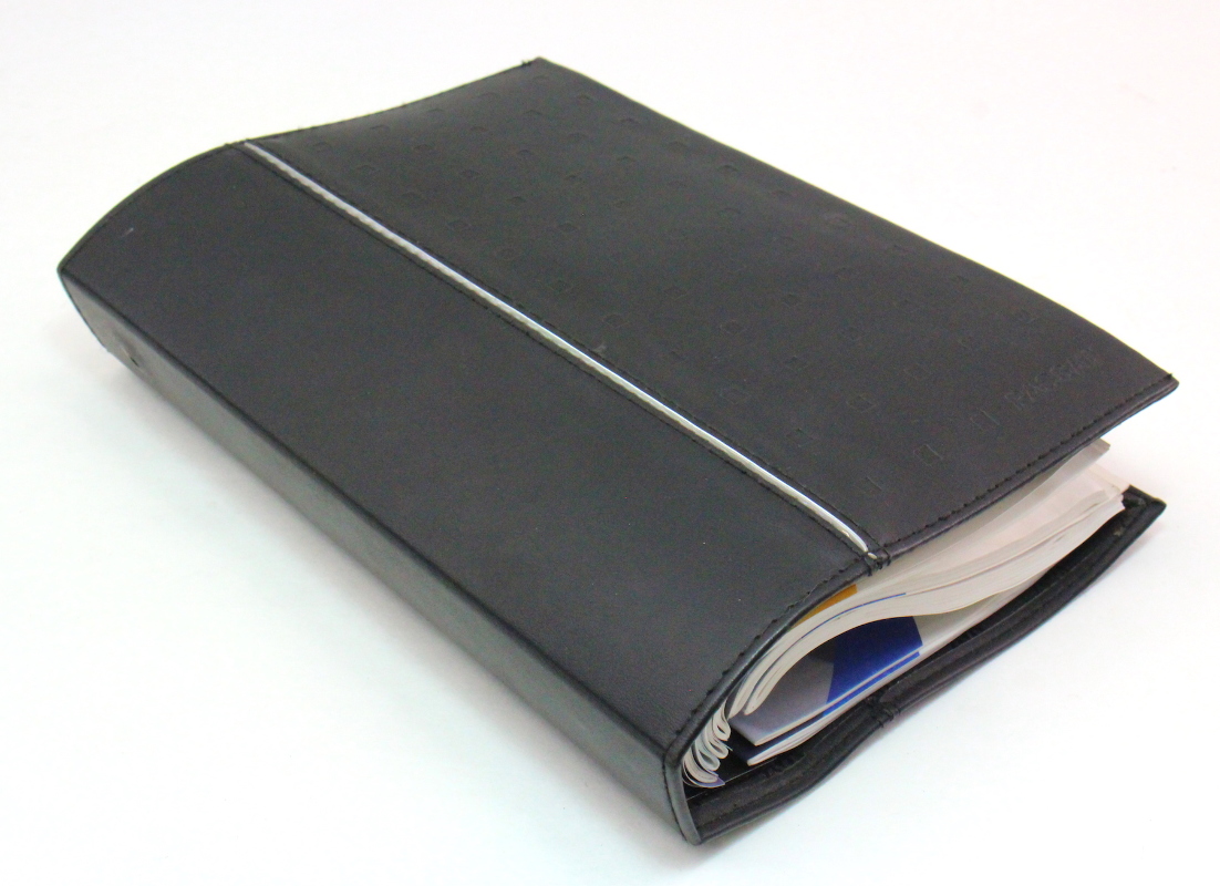 Owners Manual Books 2002 VW Passat B5 - Volkswagen - Genuine |  CarParts4Sale, Inc.