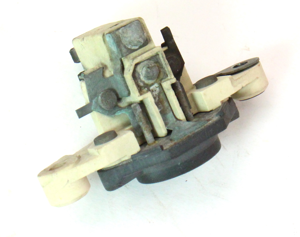Alternator Voltage Regulator & Brushes VW Jetta GTI Golf Scirocco MK2