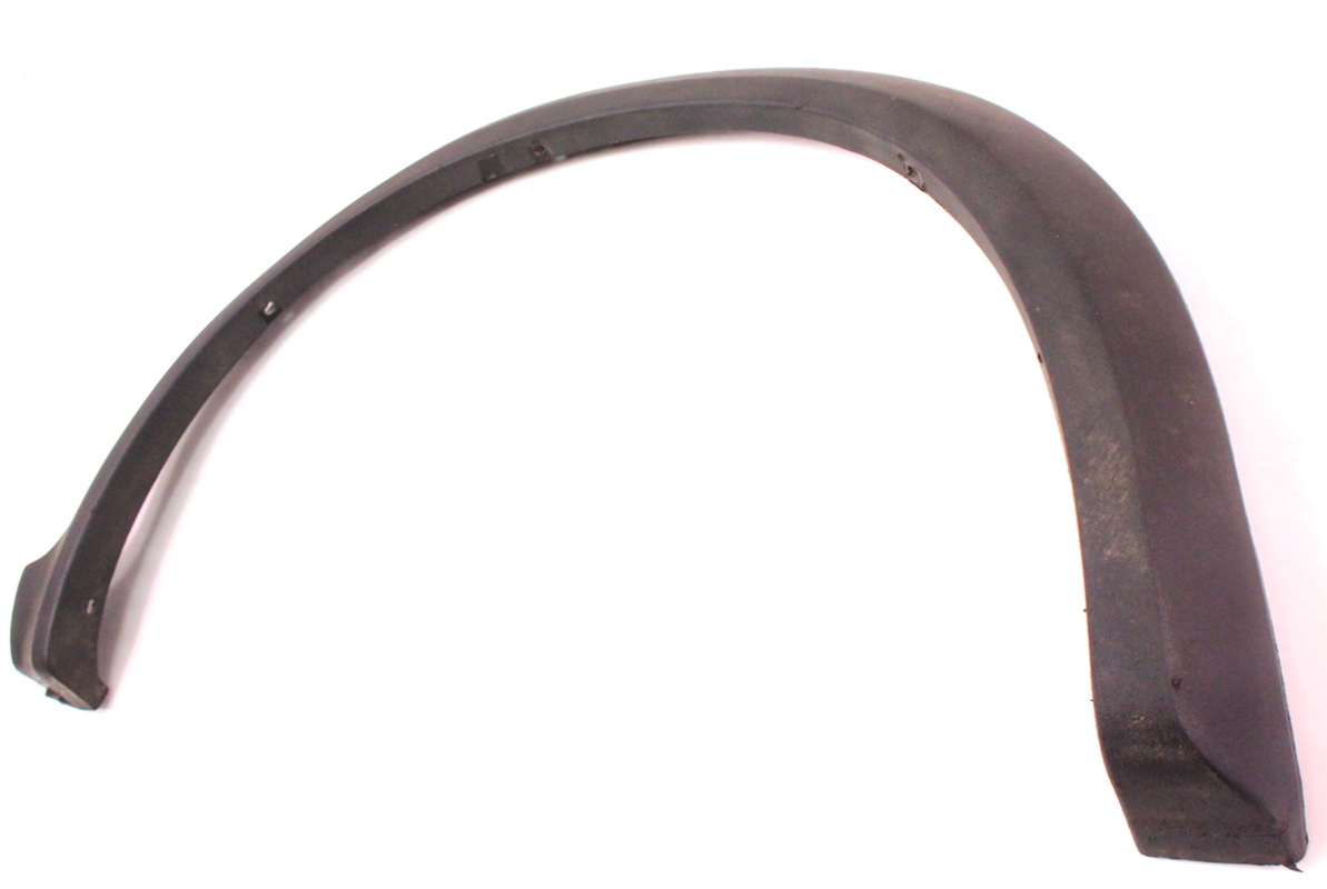 LH Rear Fender Flare Molding Arch 8587 VW Jetta Golf GTI MK2 191 853