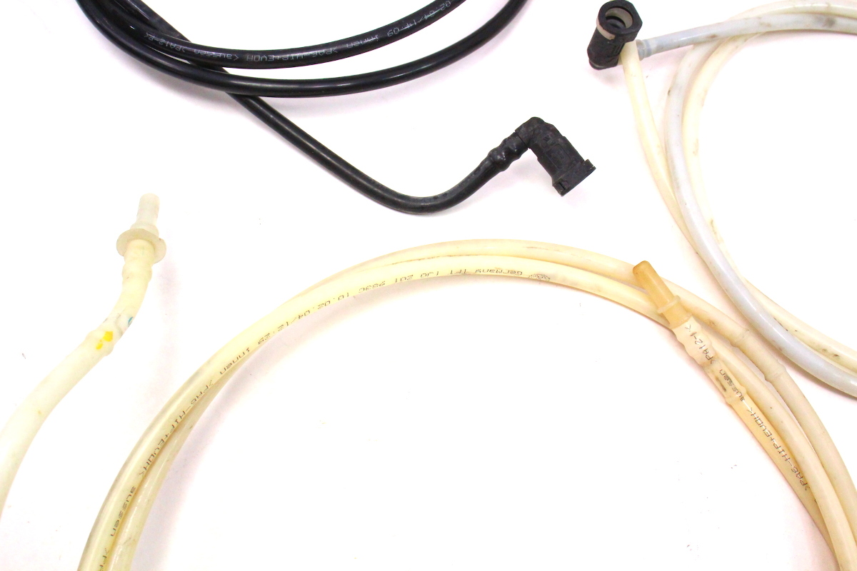Under Car Feed Return Fuel Lines 9905 VW Jetta Golf GTI MK4 Genuine