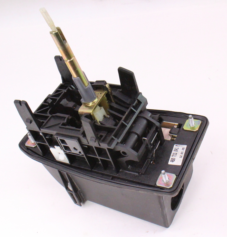 Tiptronic Automatic Shifter Gear Selector VW Passat Audi A4 A6 4B0