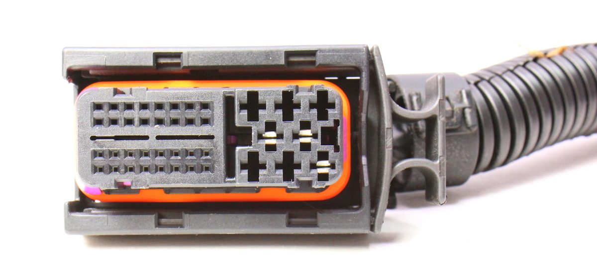 ECU ECM Engine Computer Plug Pigtail Harness 02 VW Jetta Golf MK4 2.0