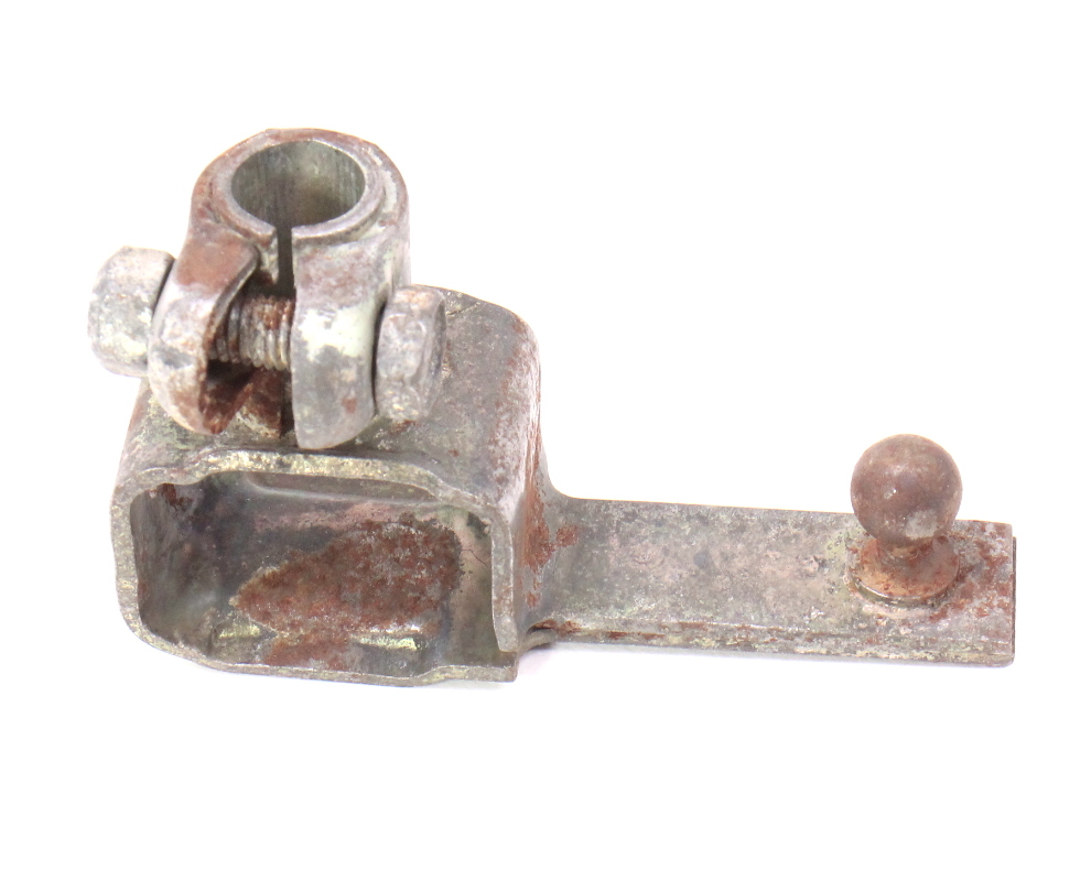 4 Speed Manual Shifter Shift Linkage Bracket Coupler 7584 VW Jetta Rabbit MK1 CarParts4Sale, Inc.