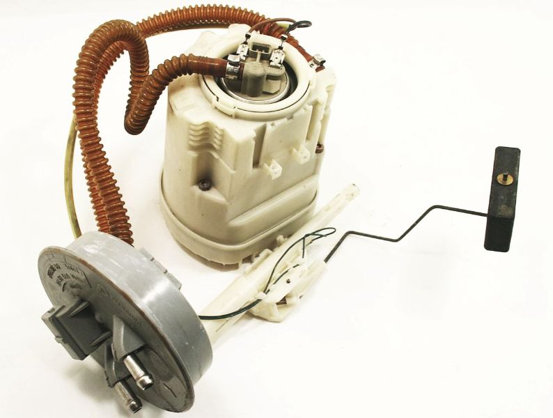 Fuel Gas Pump VW Jetta Golf GTI Cabrio MK3 Genuine 1HM 919 051 M