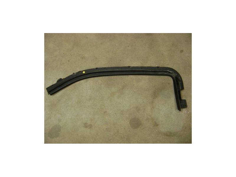 RH Seatbelt Track Cover 90-94 VW Corrado Passenger Seat Belt Trim- Genuine - 535 868 224