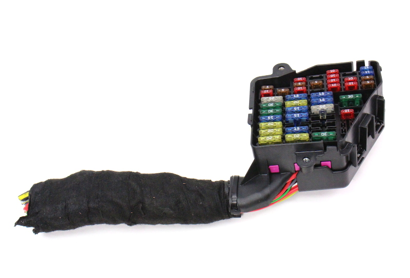 Under Dash Fuse Box Panel & Wiring Harness Pigtail 0105 VW Passat B5.5