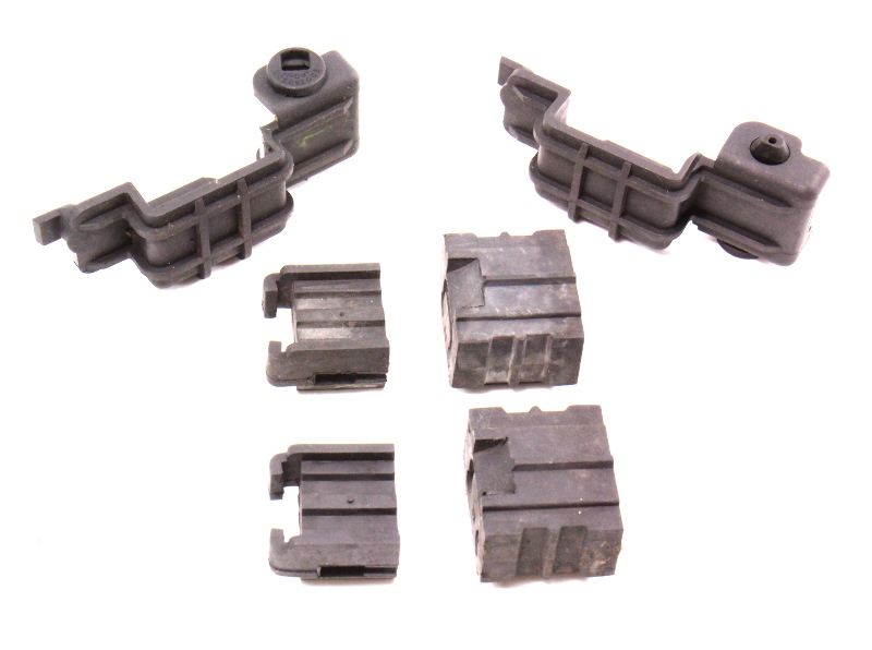 AC Condenser Mount Set Bushings Audi A6 A4 VW Passat B5 B5.5 8D0 260