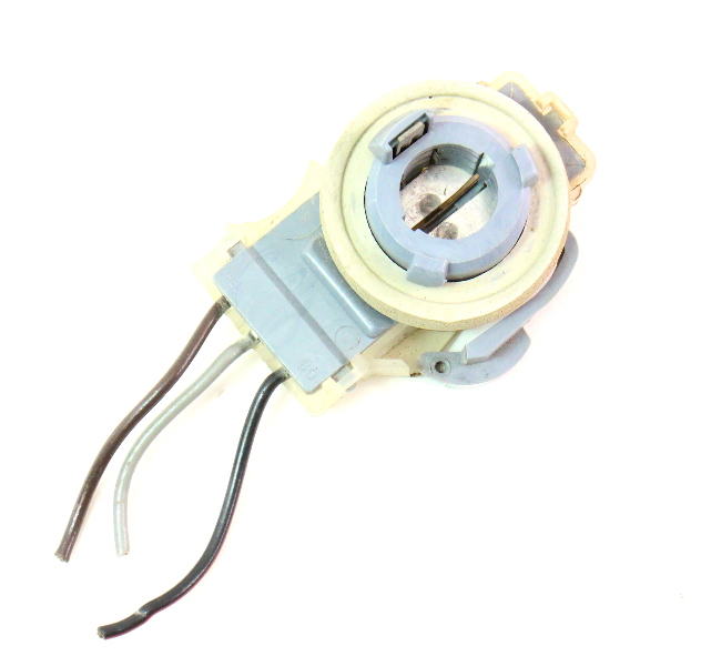 3 Wire Tail Light Lamp Bulb Holder Pigtail 8184 VW Rabbit GTI MK1