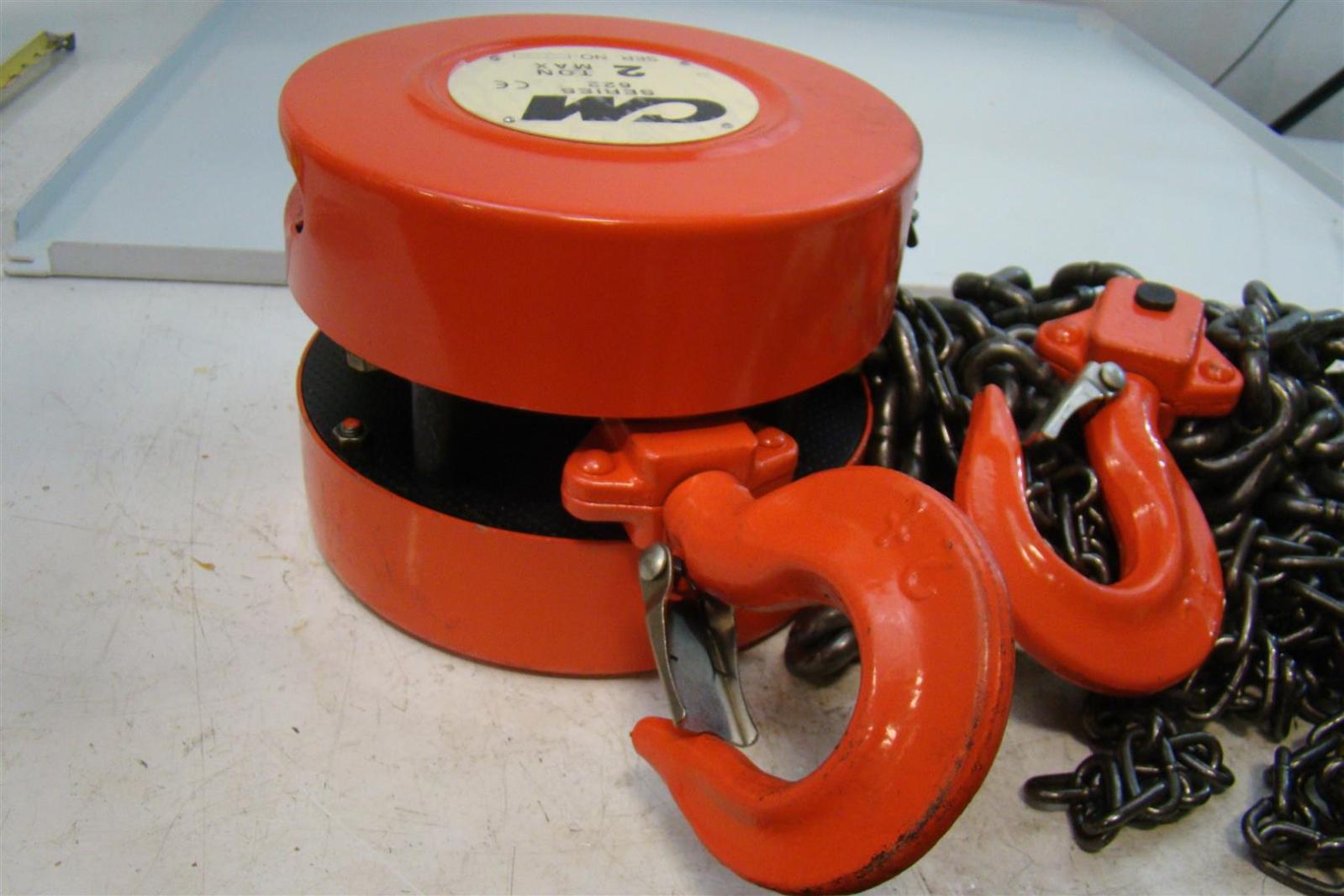 CM 622 Hand Hoist 2T Max Capacity 12' Lift eBay