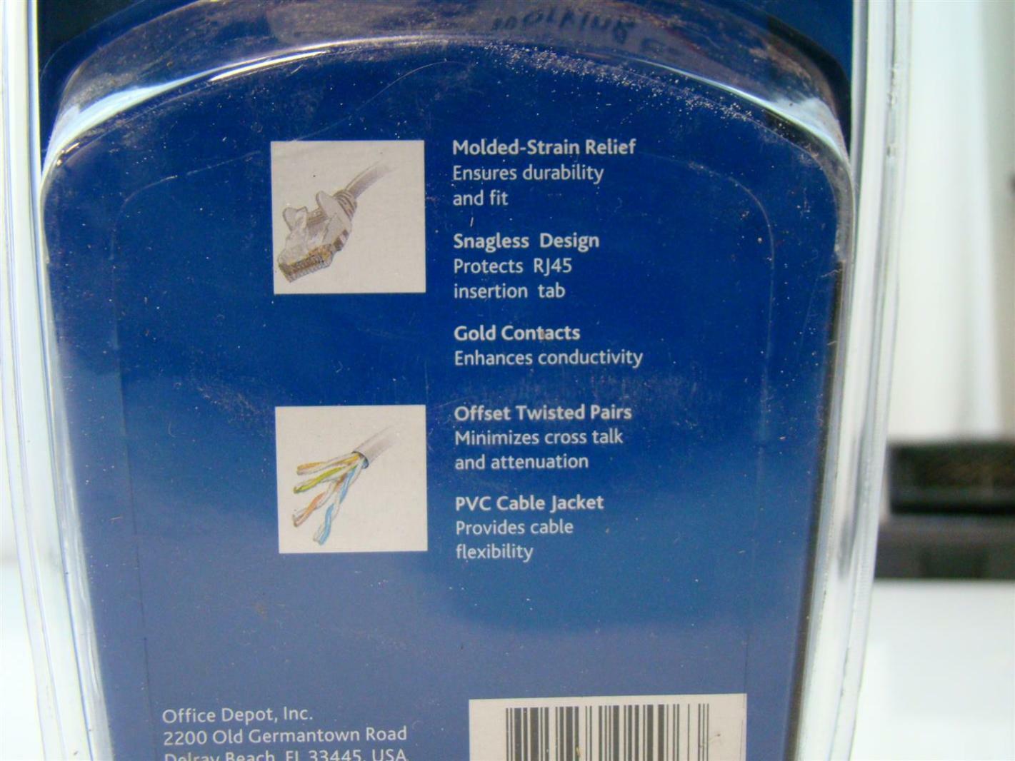 Ativa 7-Foot Blue Cat6 Networking Cable RJ45 Male 417-828