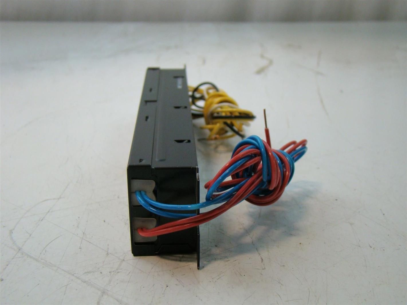 sylvania quicktronict8 ballast 120 277v qtp 4x32t8 unv isn sc sylvania quicktronict8 ballast 120 277v qtp 4x32t8 unv isn sc