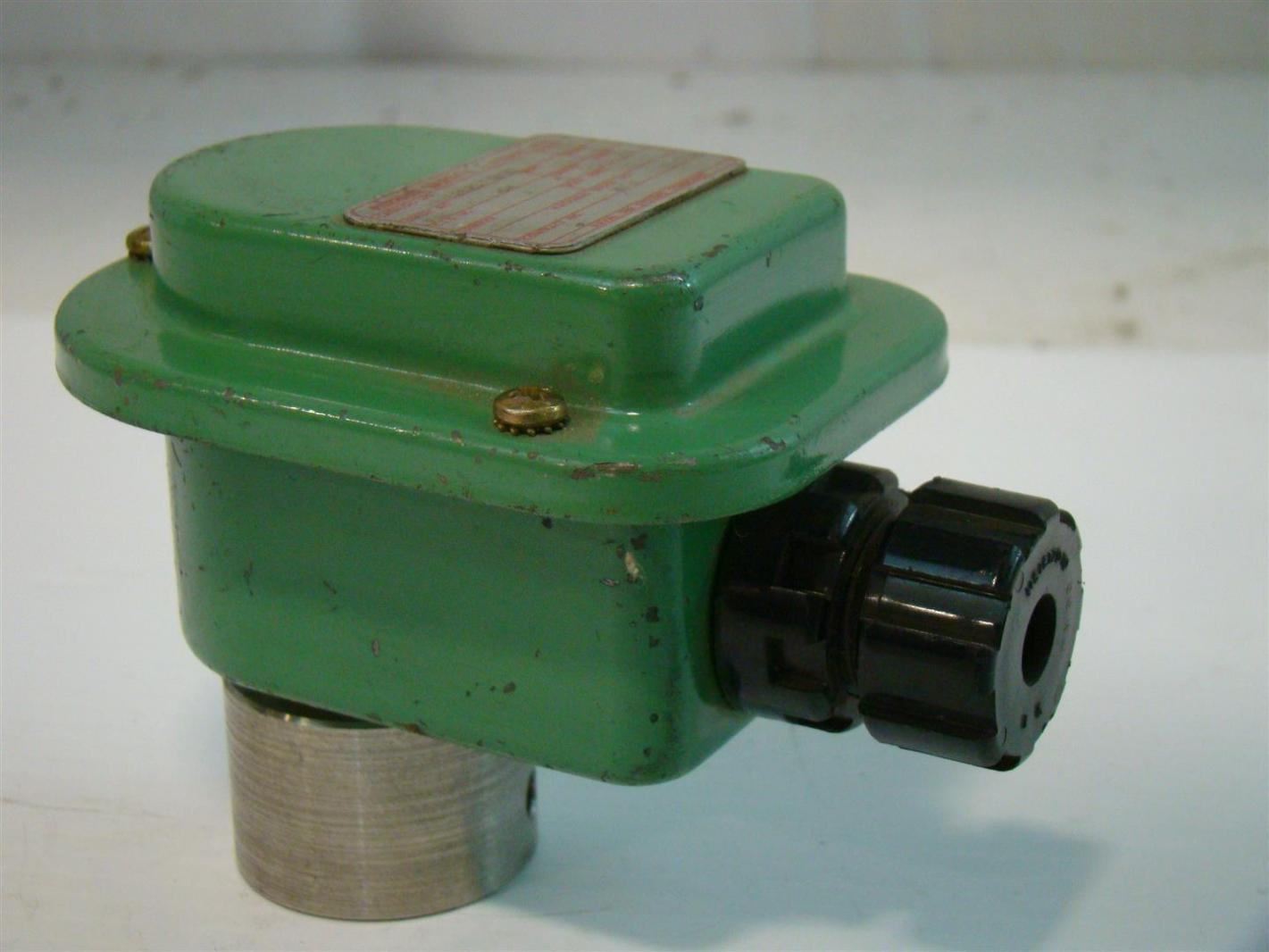 Automatic Switch Solenoid Valve 440V 1/4"NPT .06AMps F94758A