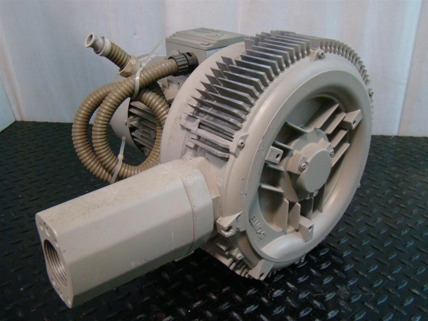 Siemens Blower E P7 33 5632 05 007 /02 230/460V ELMOG 2BH14107HK43