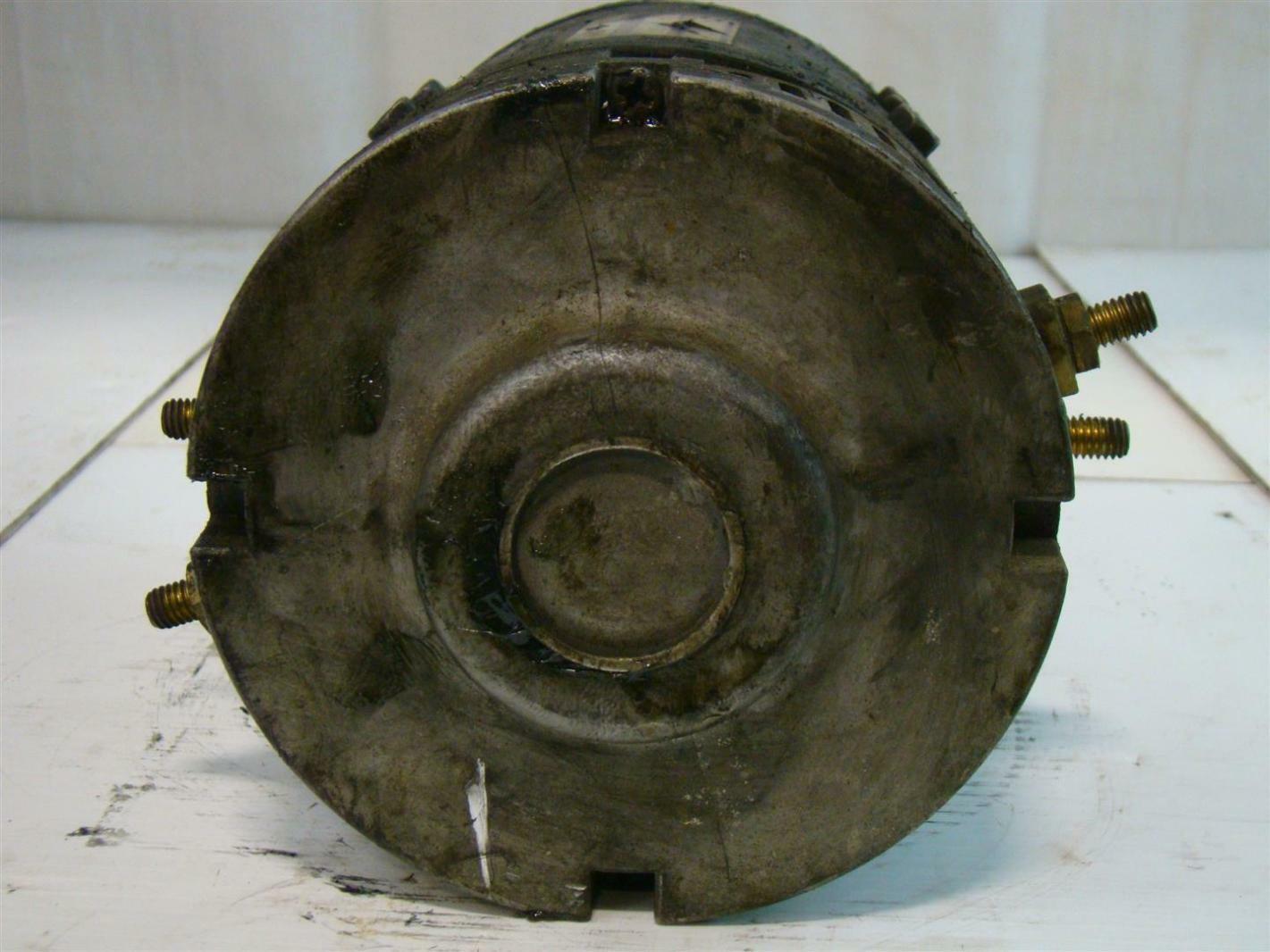 Crown DRIVE 24 VOLT DC MOTOR 102985 for 30SP36TT Order Picker