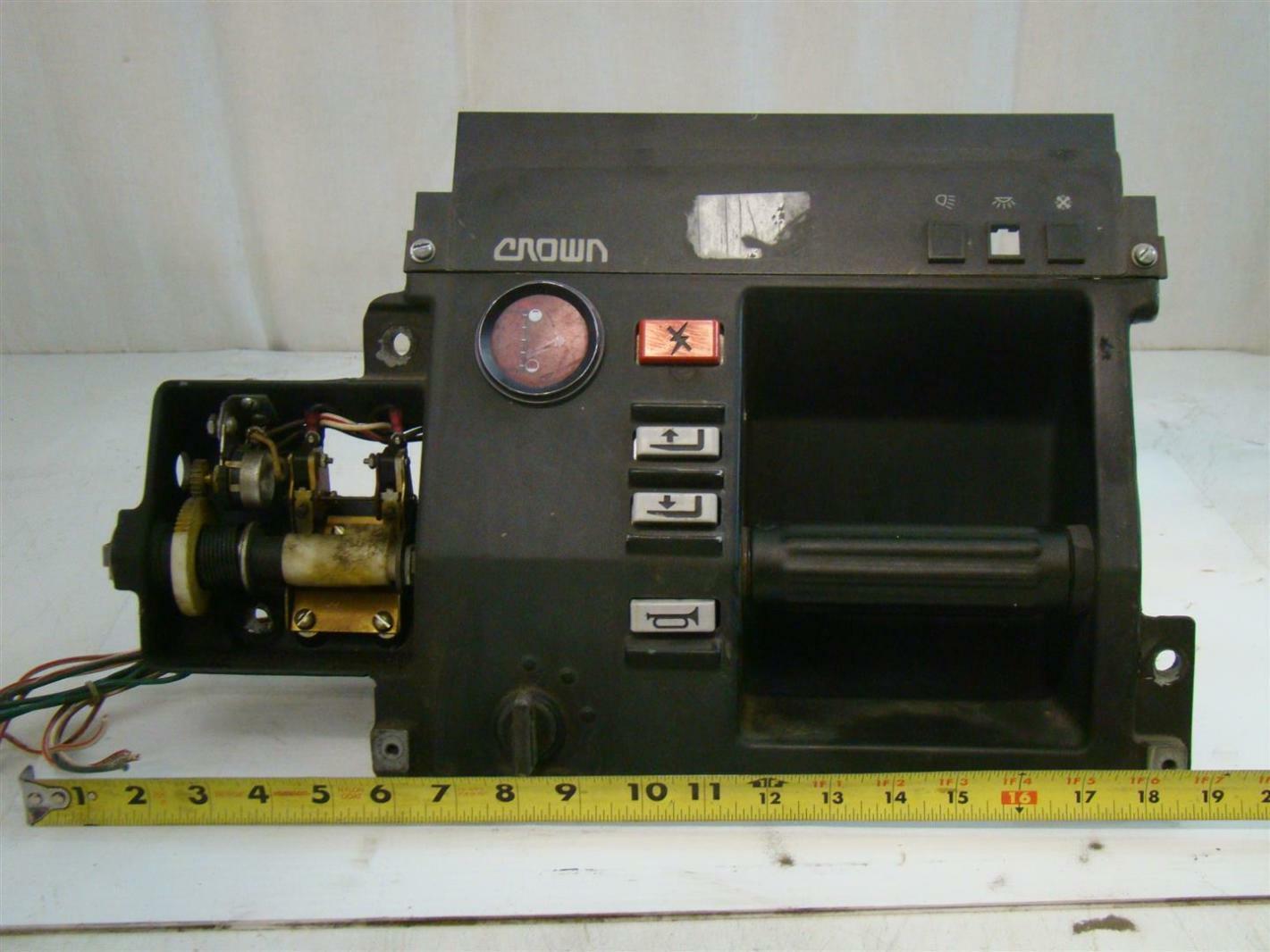 Crown Control Dash 3000lb 24V Order Picker 30SP36TT