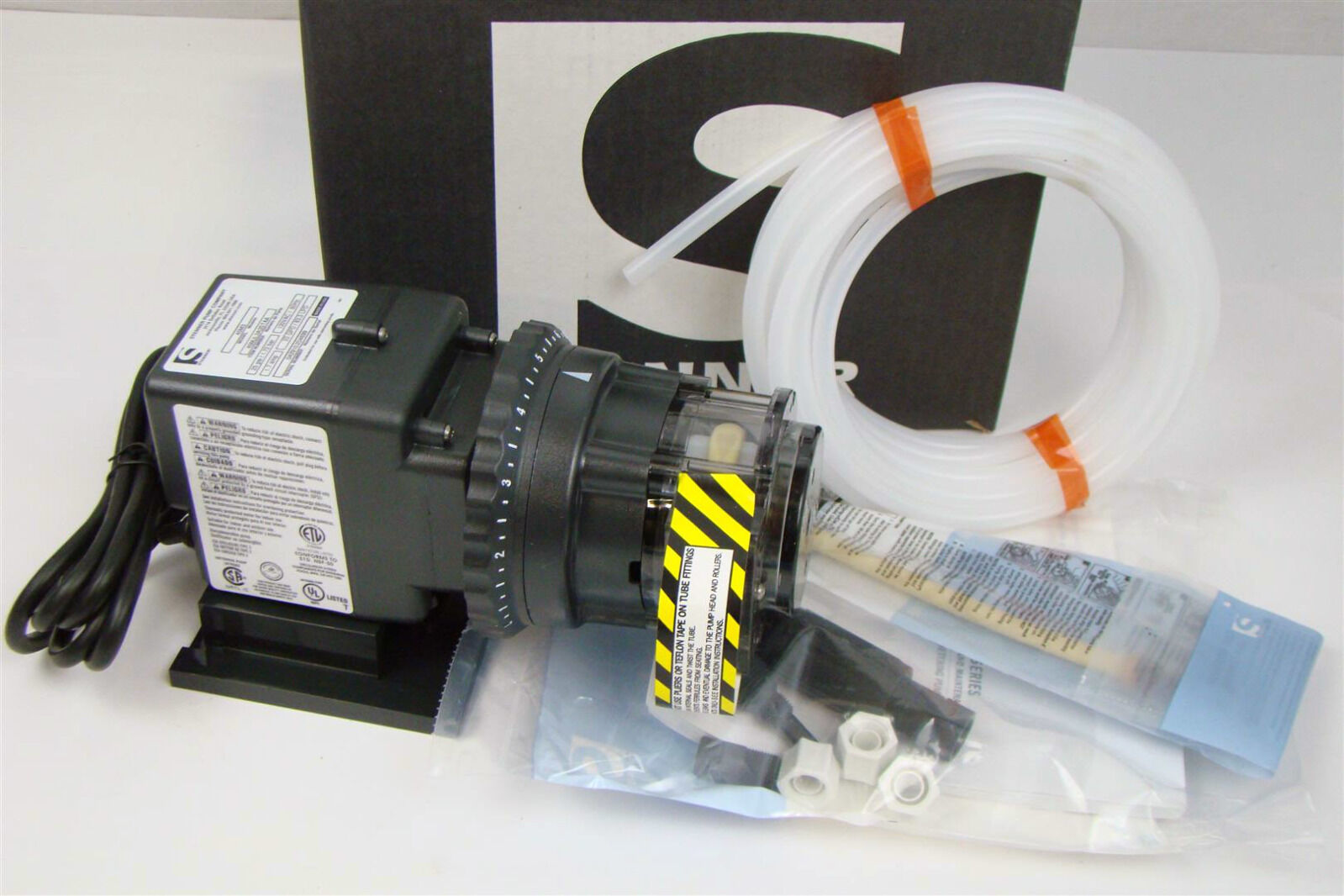 Stenner Peristaltic Pump 25psi/ 1.72 bar 120VAC 22GPD/83.3LPD