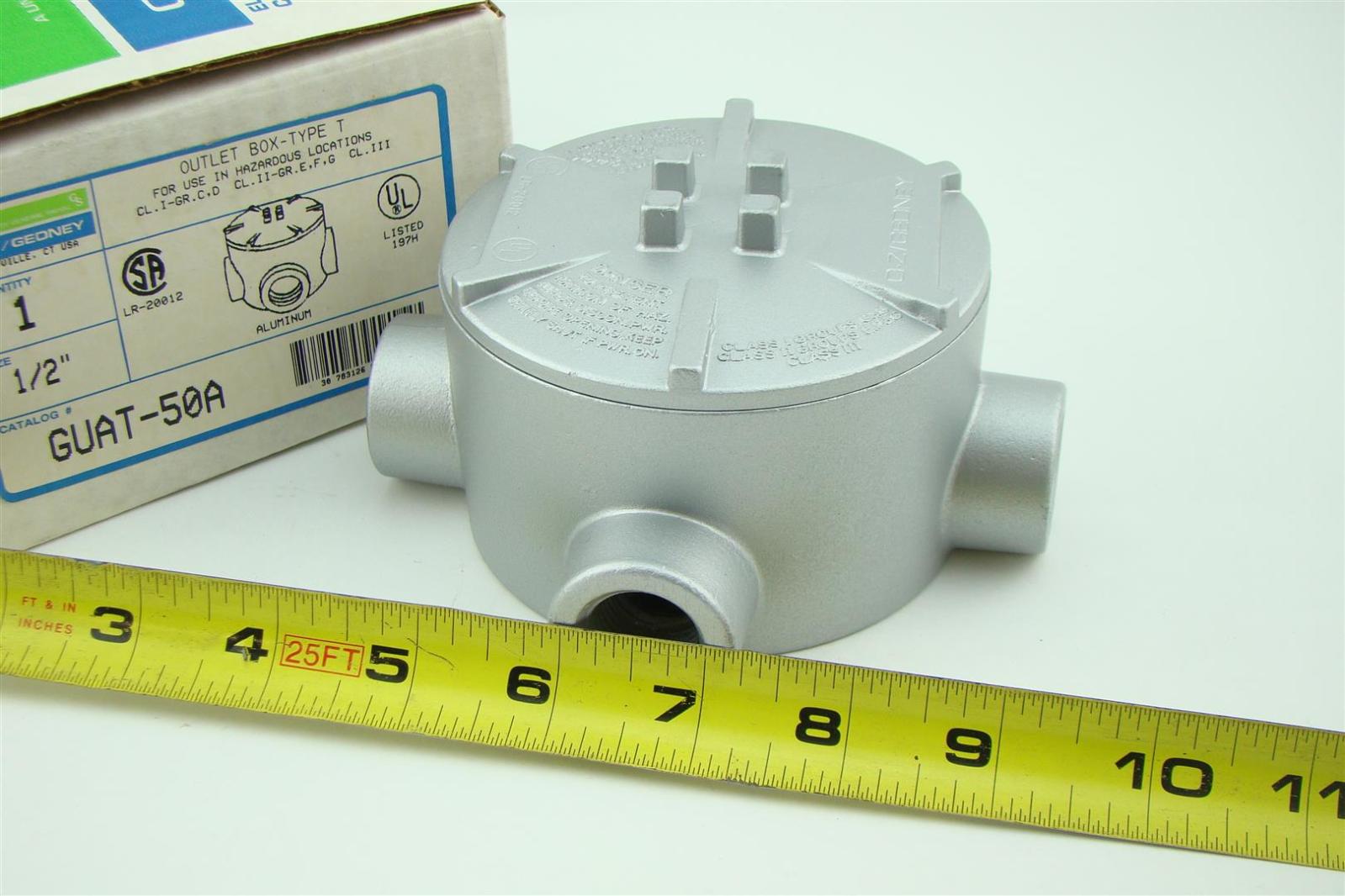New OZ GEDNEY GUAT-50A 1//2/" OUTLET BOX T TYPE