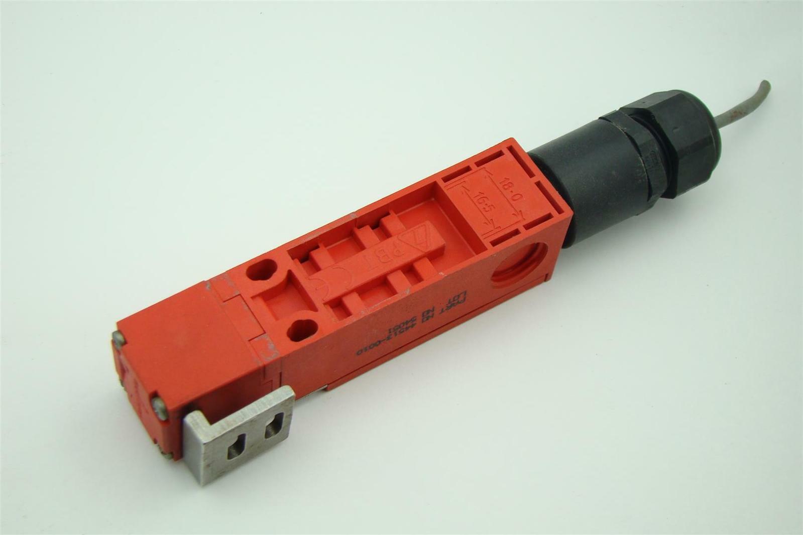 Guardmaster Cadet 10A 500V Safety Switch 445130010 eBay