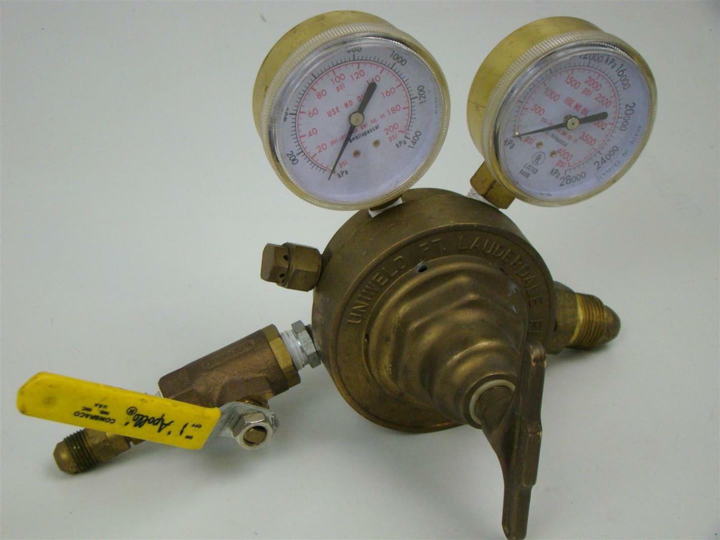 Uniweld Oxygen Regulator Gauge RV8010