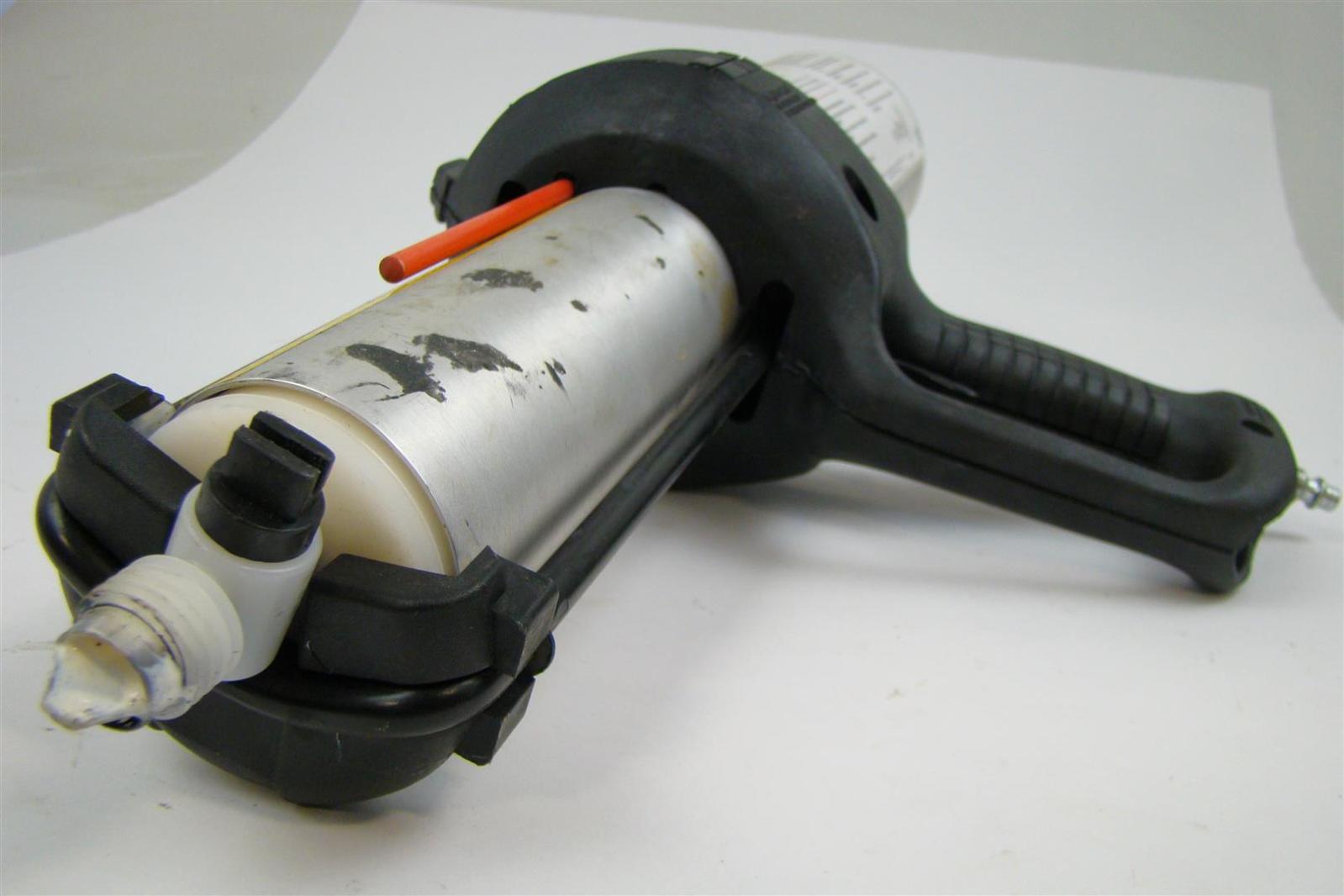 SX Pneumatic Gun Dispensing System 12302 Joseph Fazzio, Incorporated