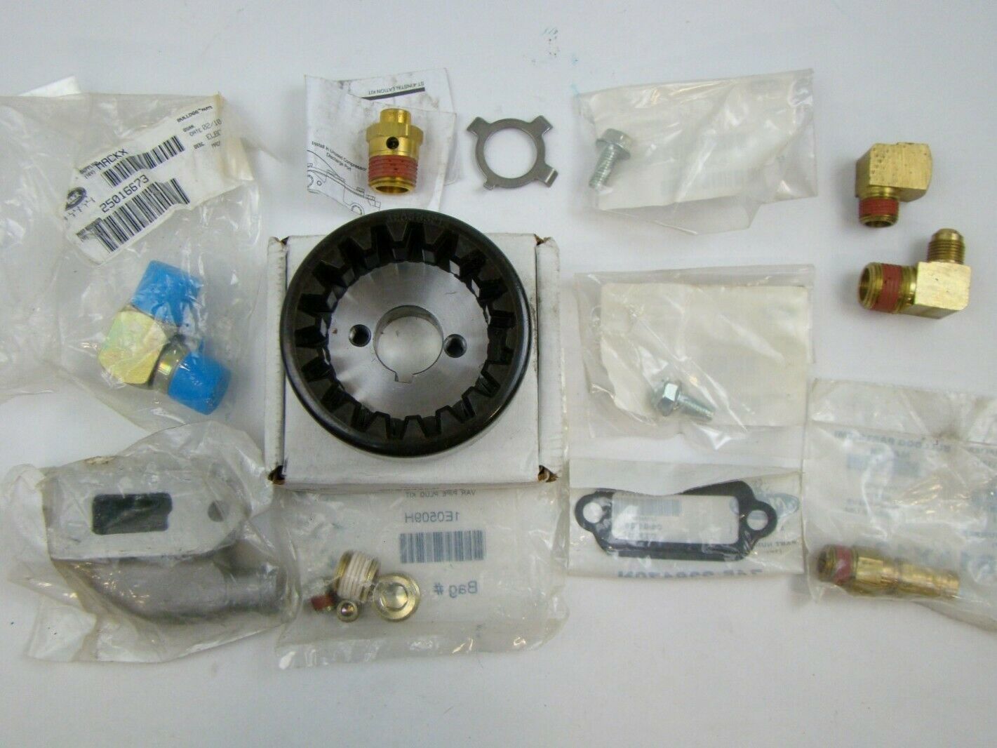 BENDIX TuFlo 750 Compressor 5002868 Joseph Fazzio, Incorporated