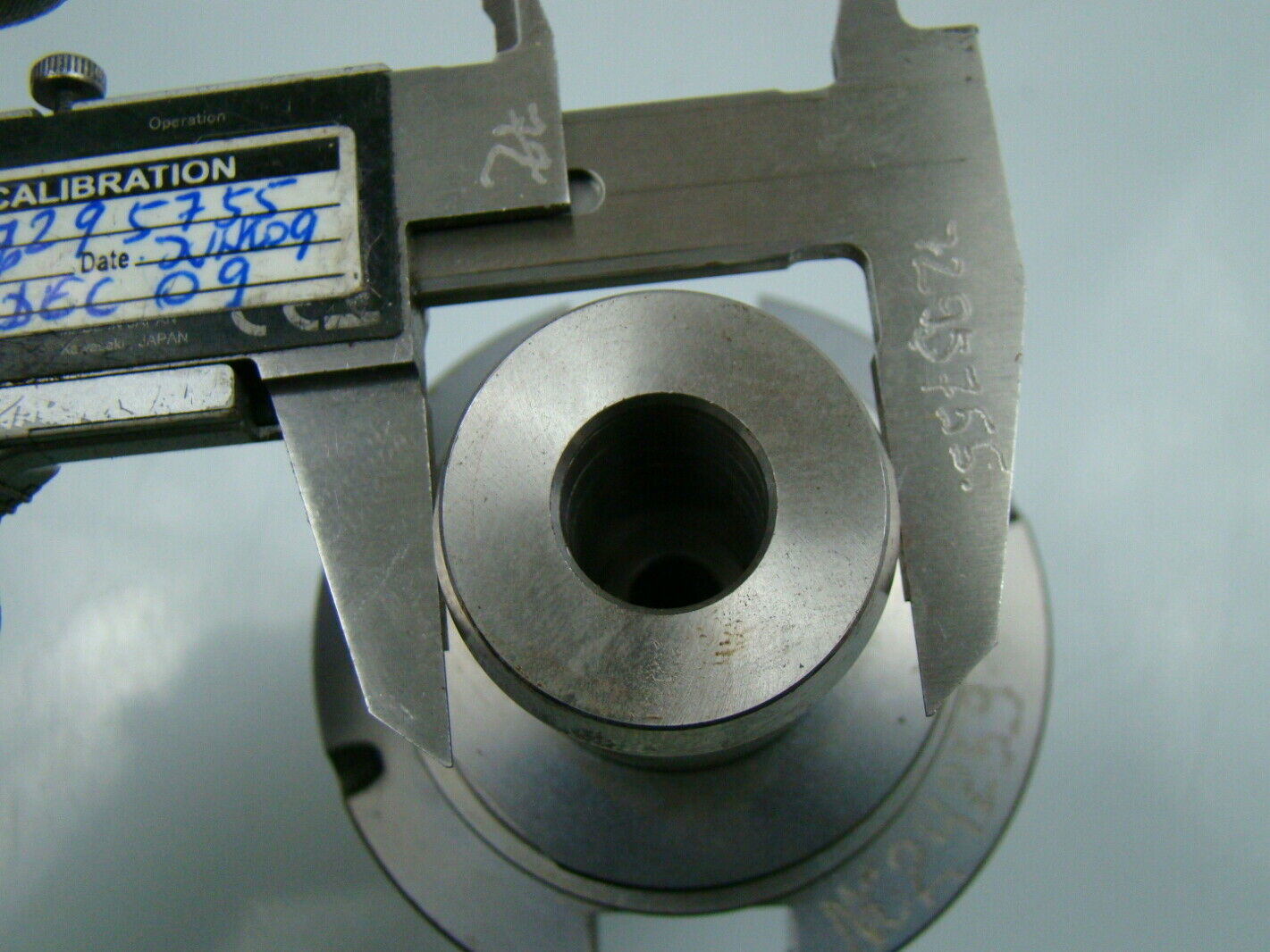 Erickson 50 Taper V-Flange Hydraulic Chuck Tool Holder CV50BHC16M400