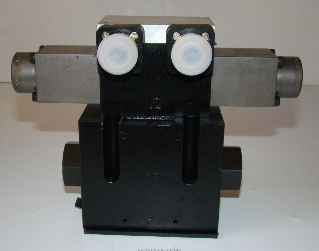 BTA, Hydraulic Directional Valve 2100 0143