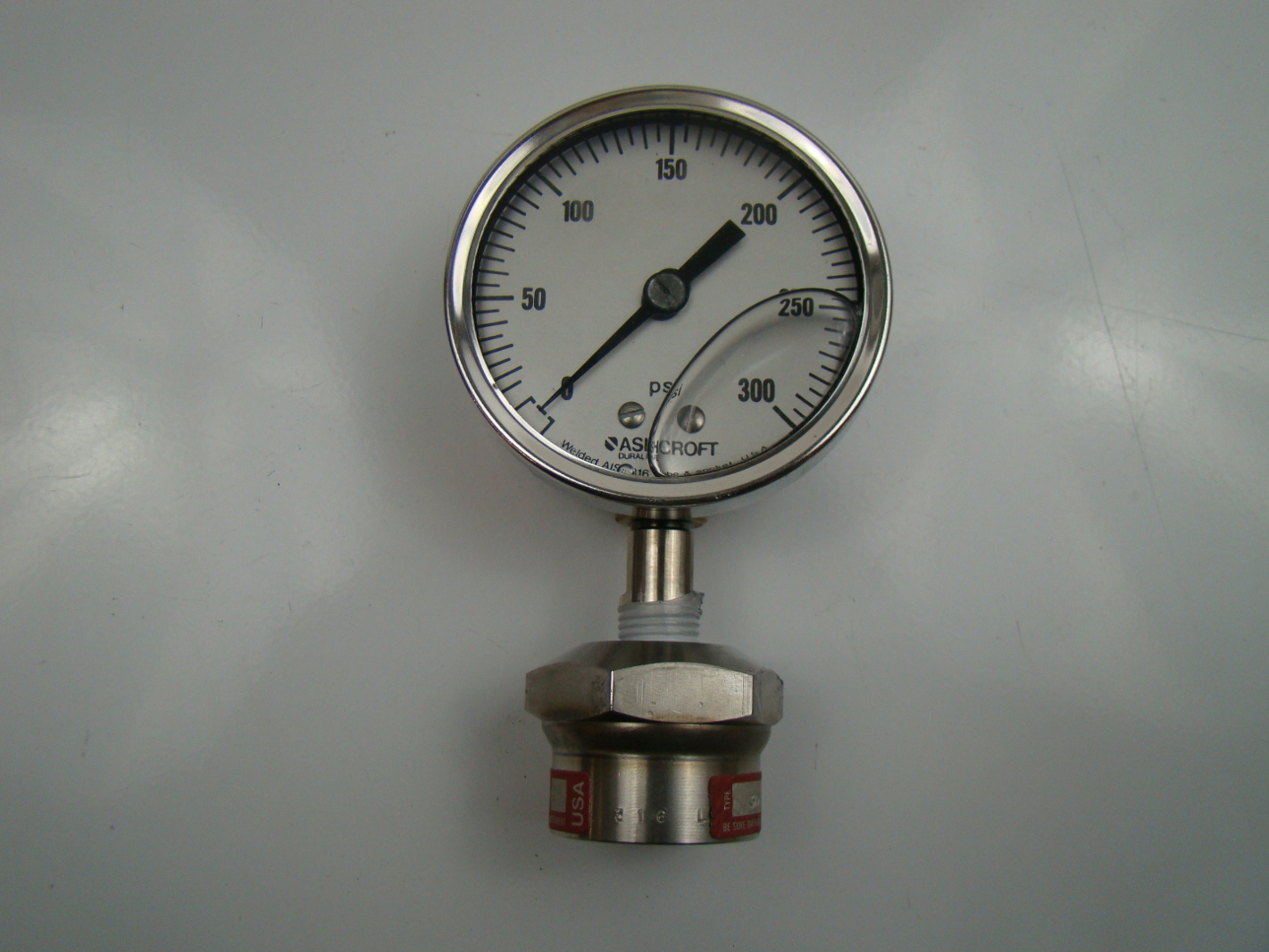 Ashcroft 21/2" Stainless Pressure Gauge 300 PSI 1/4"NPT 1JA92675096