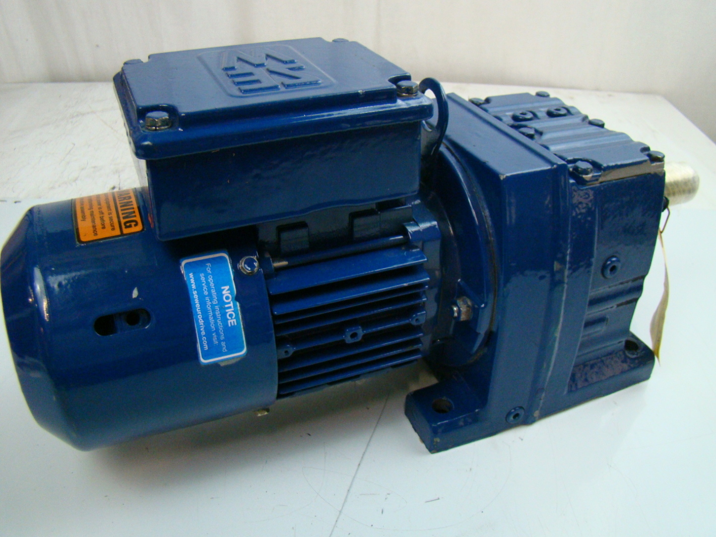 Sew Eurodrive 1/2 HP 1700 RPM Gear Motor DFT71D4BMG05HR-KS | eBay