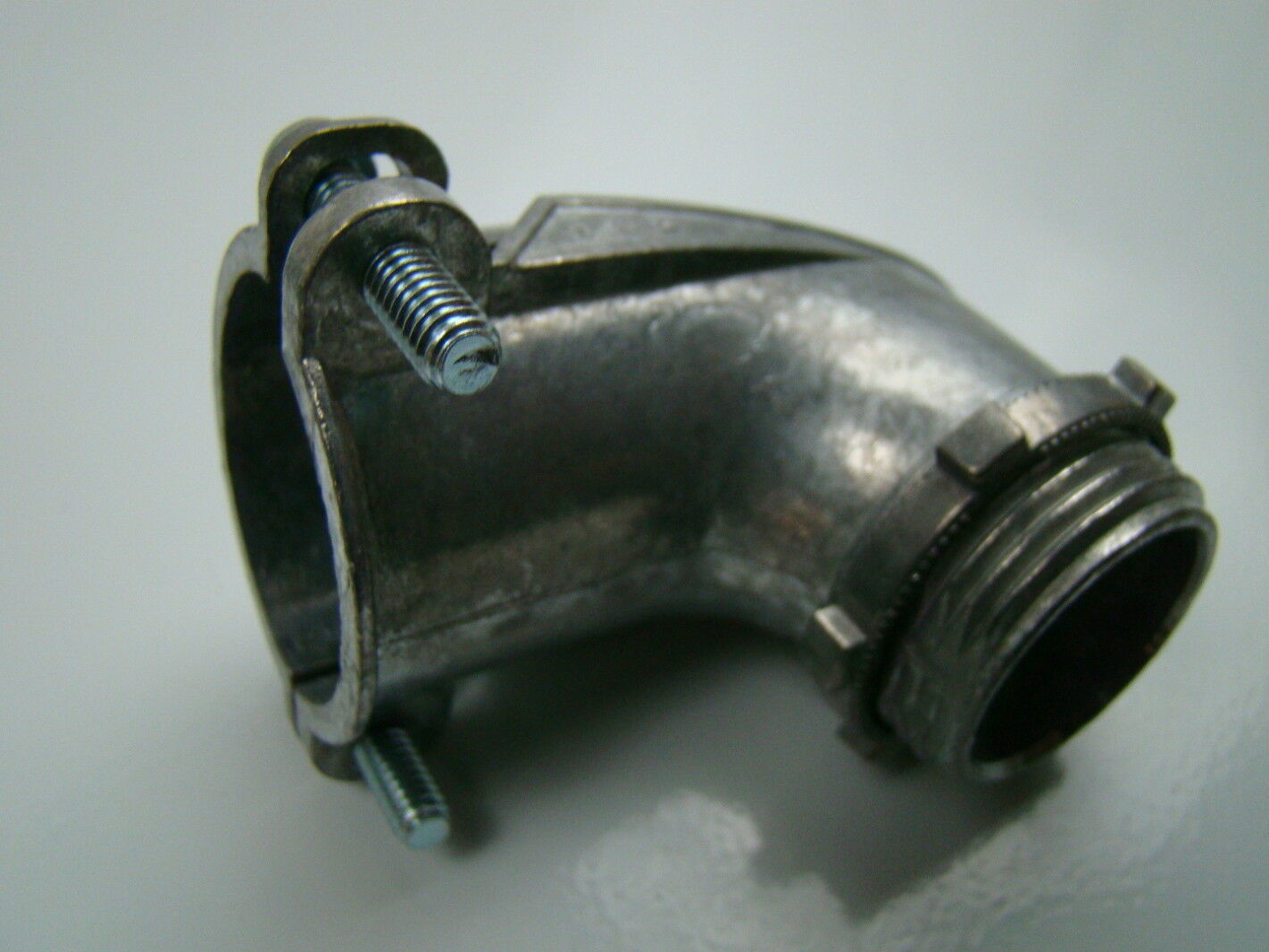 Box of 5 EGS Neer 1" Metal Conduit Angle Connector AC97 eBay