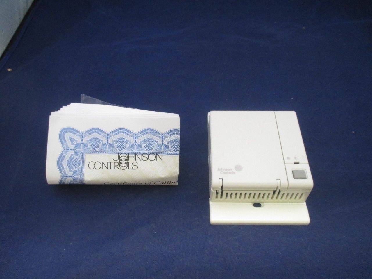 Johnson Controls HE67N20N00W Humidity Sensor new Process Industrial