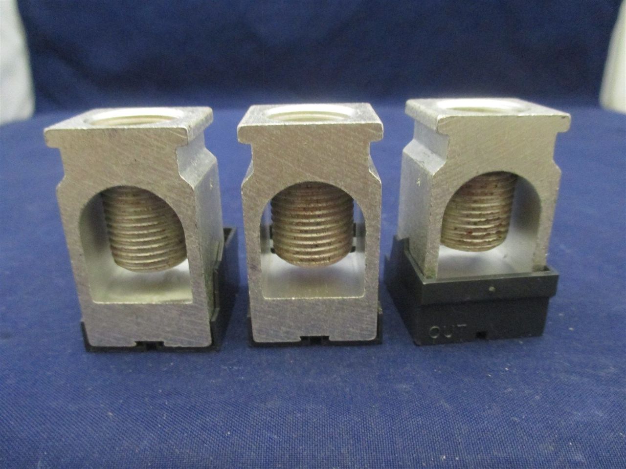 GE General Electric TCAL29 Circuit Breaker Lug Set Process Industrial