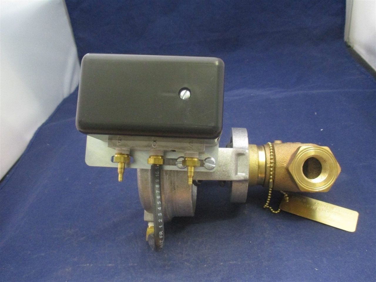 Johnson Controls VG7243ET3008BP Valve Actuator new Process