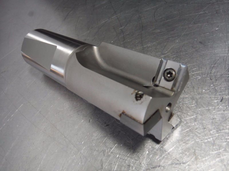 KENNAMETAL 1-1//2/" KSOM32R02M160F06 THREADED SHANK MILLING CUTTER ***NEW***