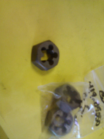 M9 X .50 CARBON STEEL HEXAGONAL RE-THREADING DIE