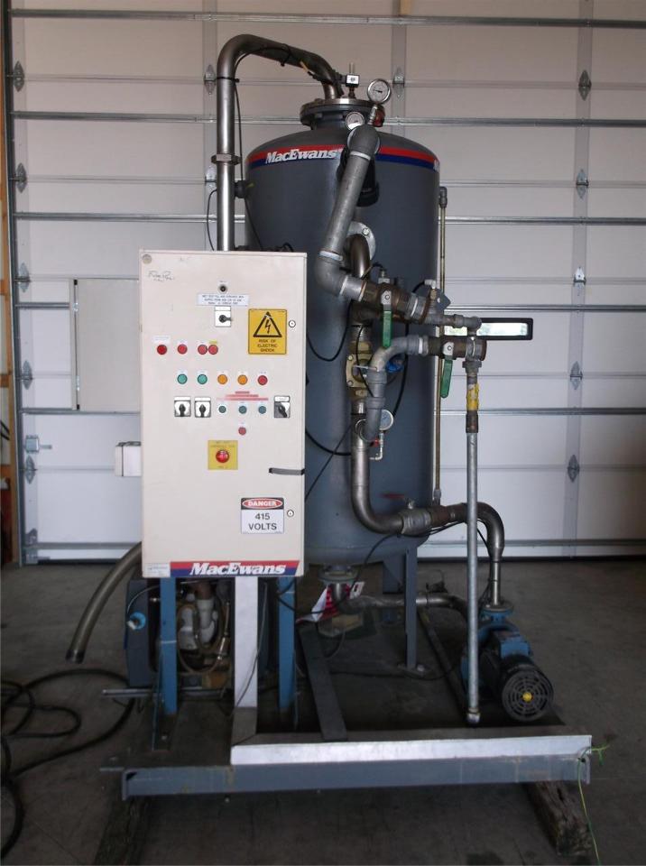 MacEwans Vacuum System w/ Siemens ELMO Vacuum Pump & Grundfos Pump