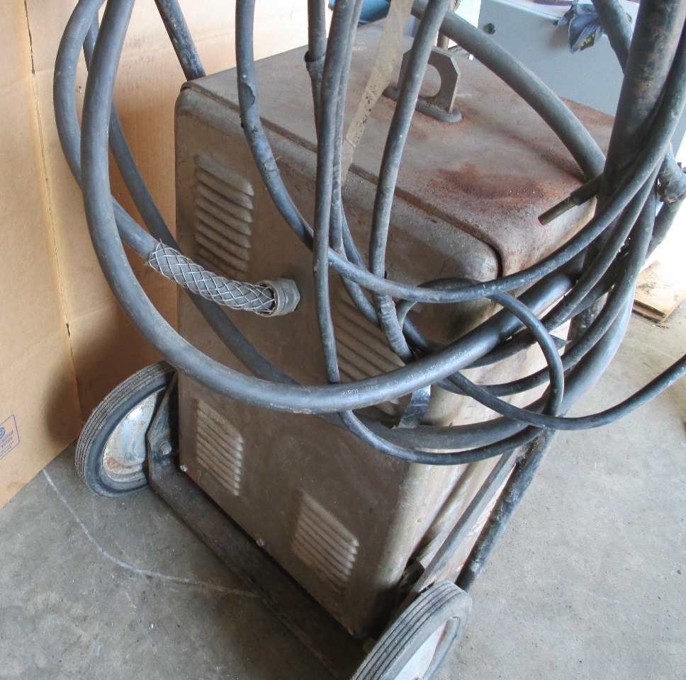 Hobart TLF182 Welder 180 Amp 230/208 Volt Daves Industrial Surplus LLC