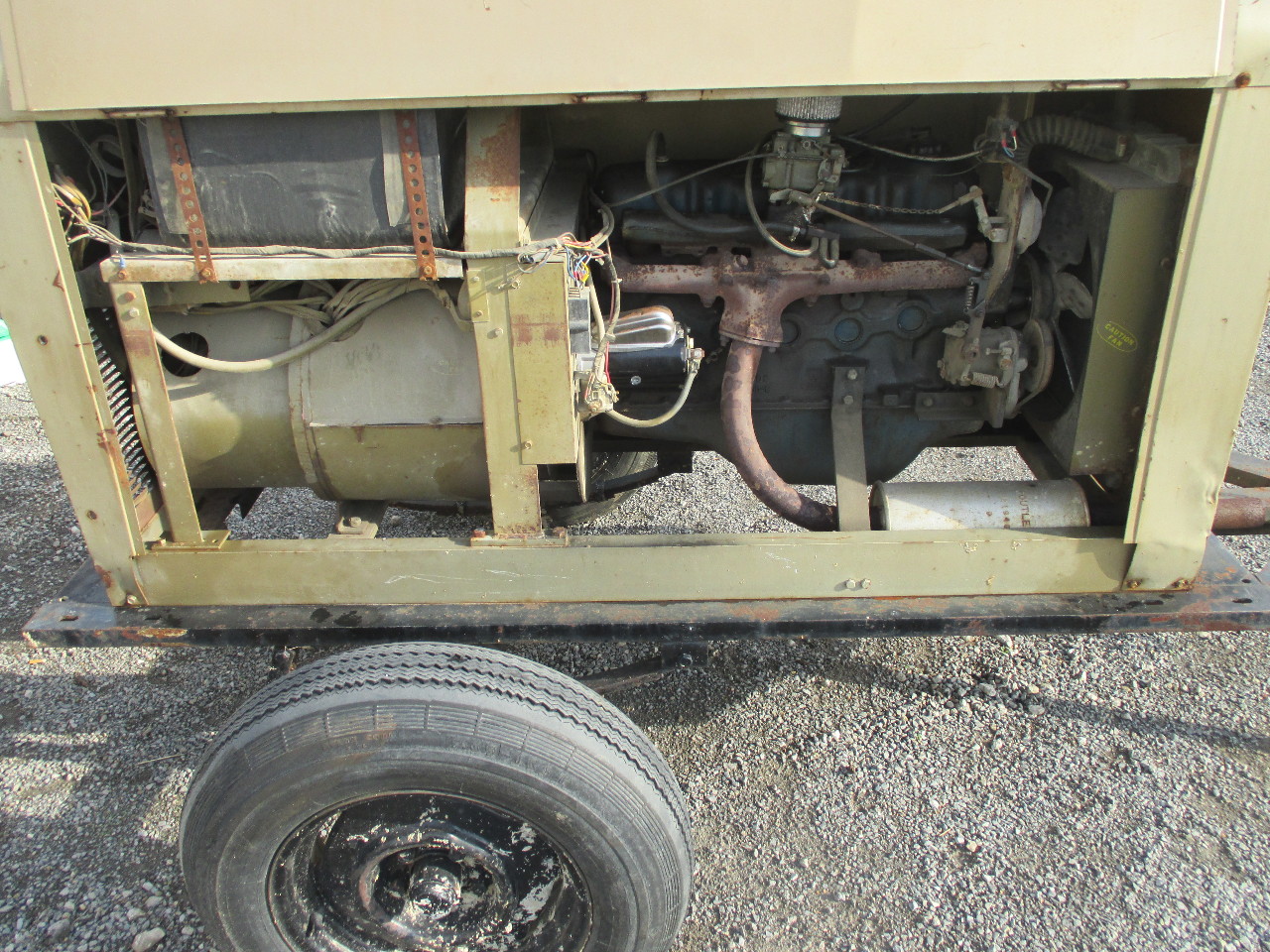 Hobart GR303 Welder/12kW Generator (Trailer Mounted) w/ Ford 6 Cyl