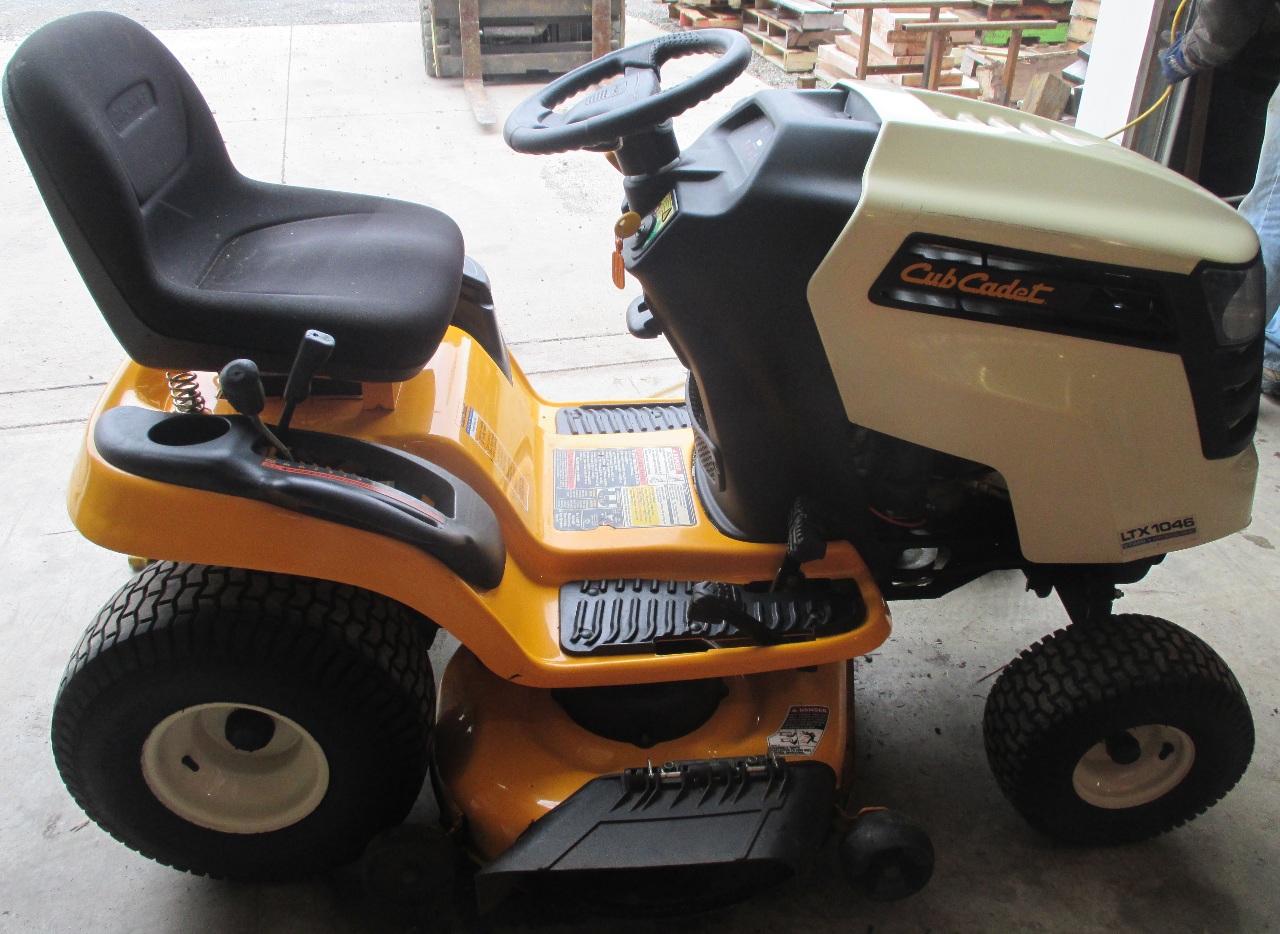 2011 46in. Cub Cadet LTX1046 Daves Industrial Surplus LLC