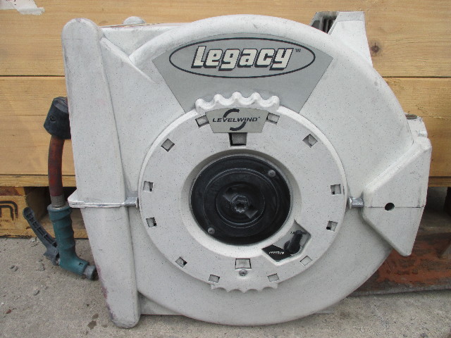 Details About Legacy L8346 Retractable Garden Hose Reel With Bracket