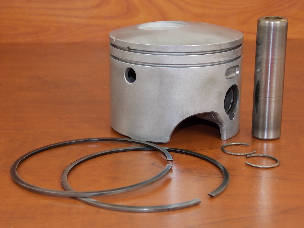5000812 piston 5001294 johnson evinrude 150hp 75 90 100 115 135 150 175